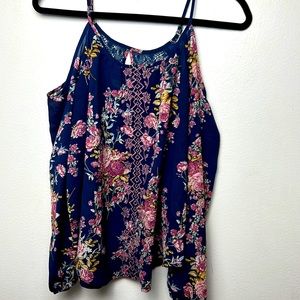Rewind XS cold  shoulder floral blouse